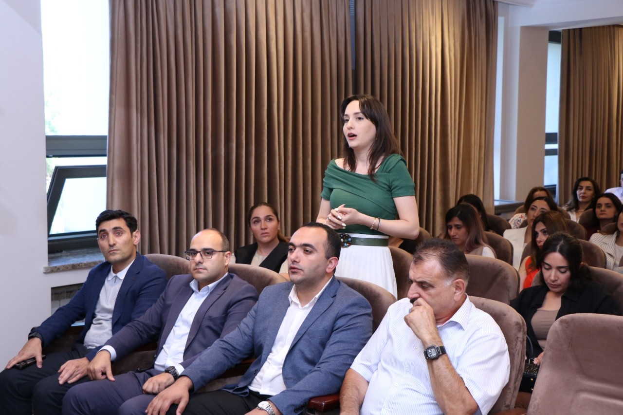 AzMİU-da gənc alimlərlə görüş keçirildi - FOTOLAR