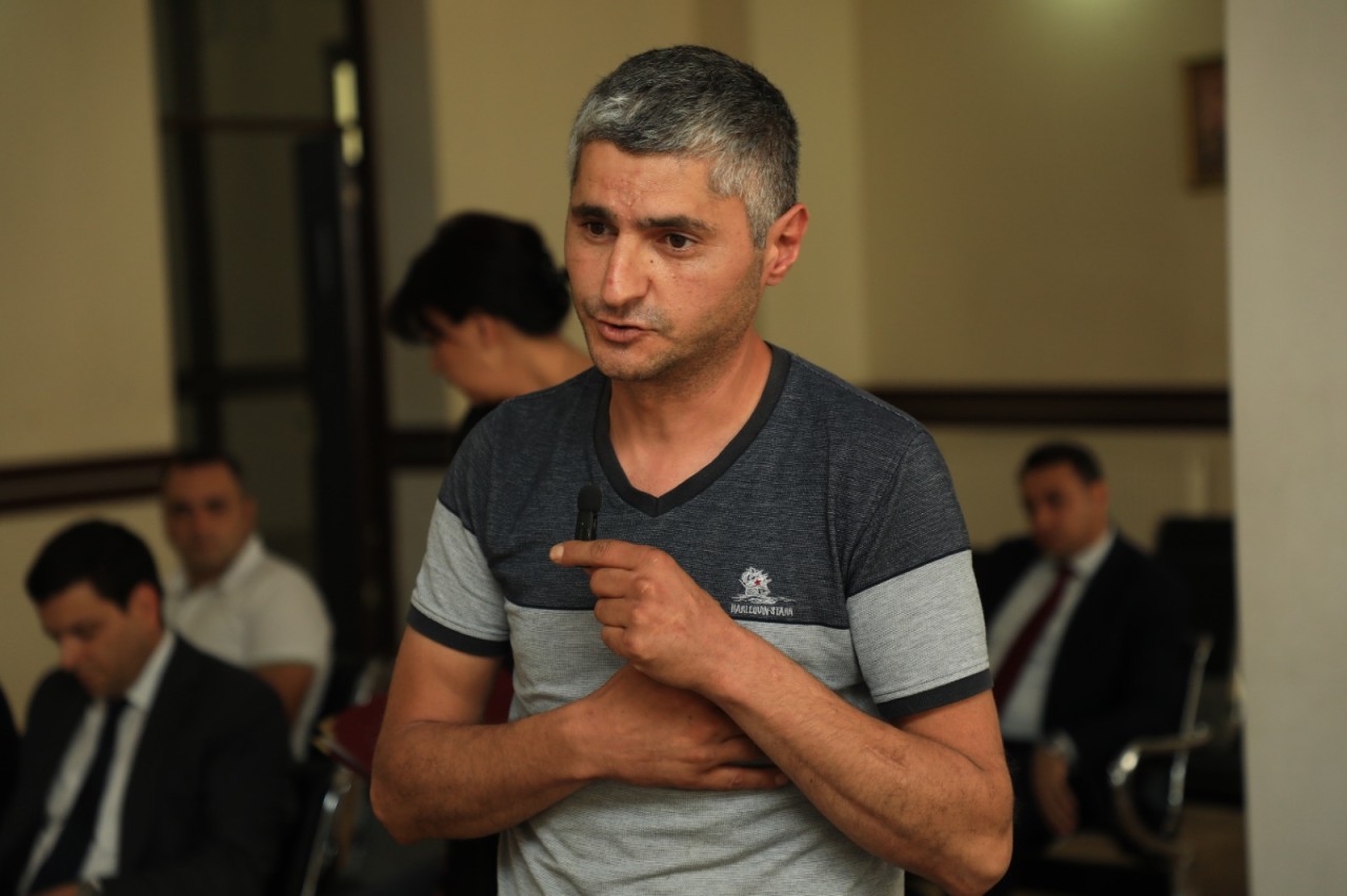 İcra başçısı Niyazi Bayramov vətəndaşlarla görüşdü - FOTOLAR