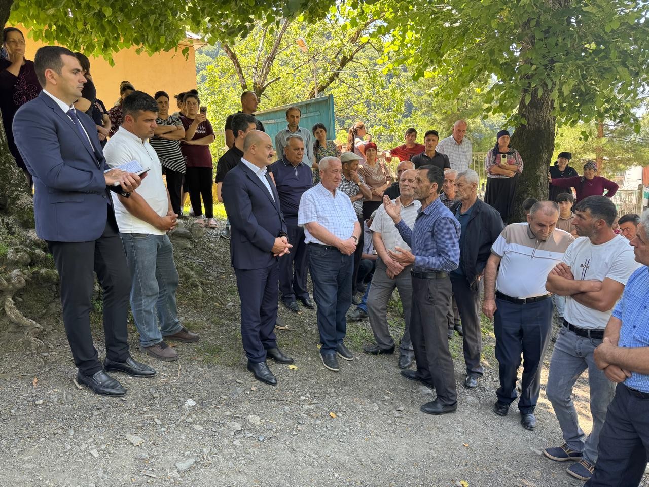 Asif Əsgərov Zaqatala sakinləri ilə görüşüb - Müraciətləri yerindəcə həll edildi (FOTOLAR)