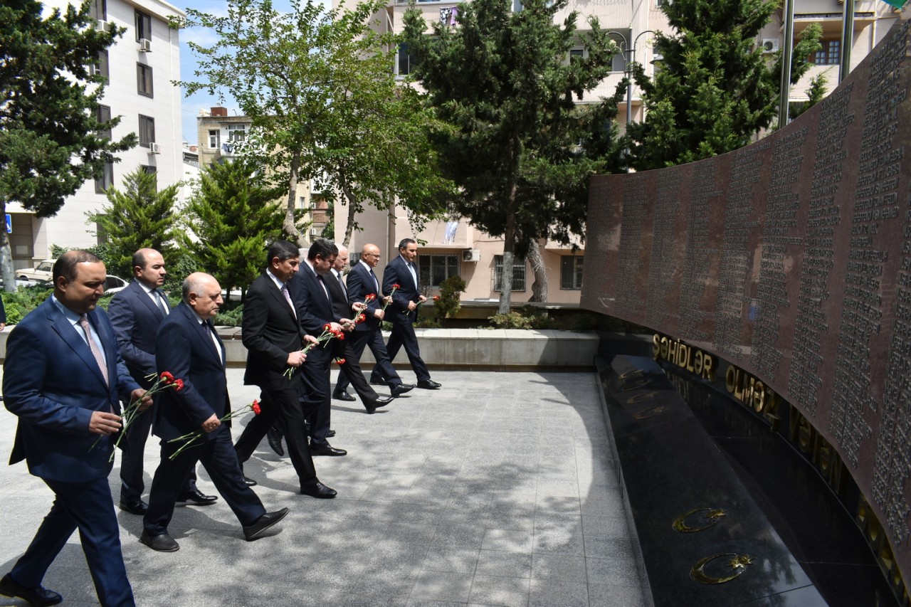 Yasamalda Ulu Öndərin ilk siyasi hakimiyyətə gəlişi qeyd olundu - FOTOLAR