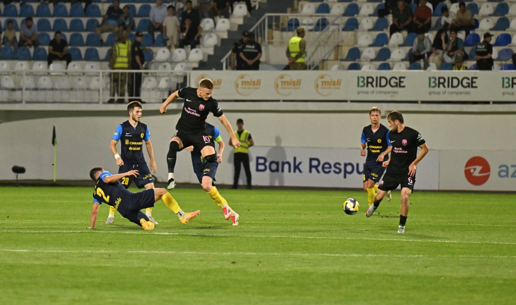 "Sabah" doğma meydanda Sloveniya klubuna məğlub oldu - FOTOLAR