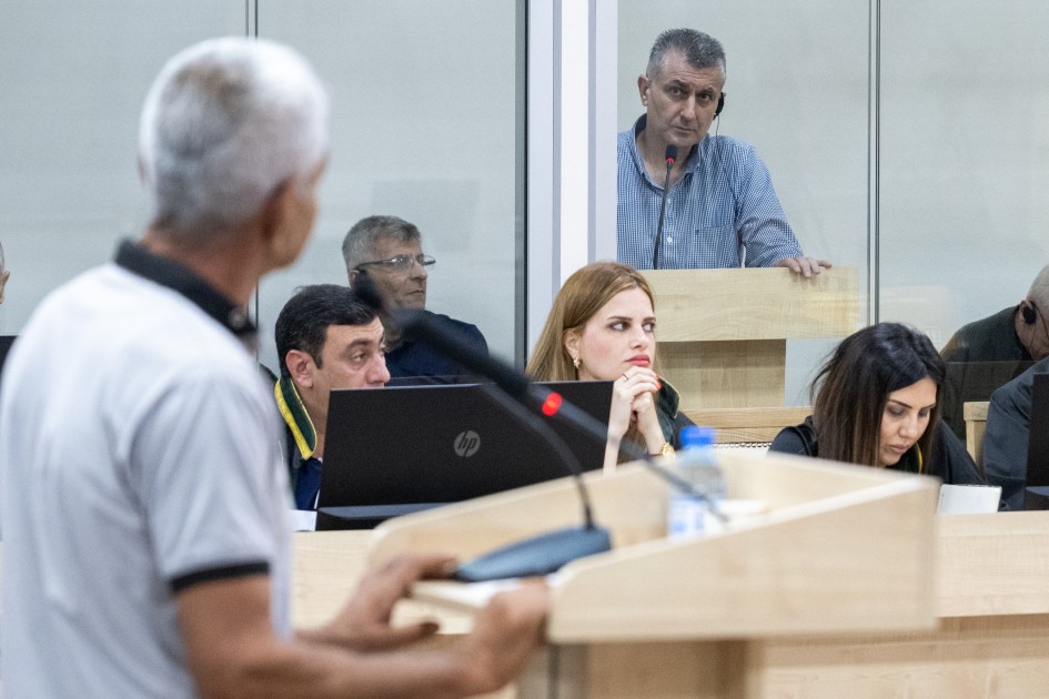 "Atamın və qardaşlarımın başlarını kəsiblər, meyitləri tapılmayıb" - MƏHKƏMƏ (FOTOLAR)