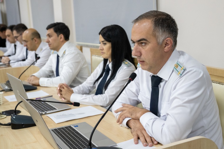 "Atamın və qardaşlarımın başlarını kəsiblər, meyitləri tapılmayıb" - MƏHKƏMƏ (FOTOLAR)