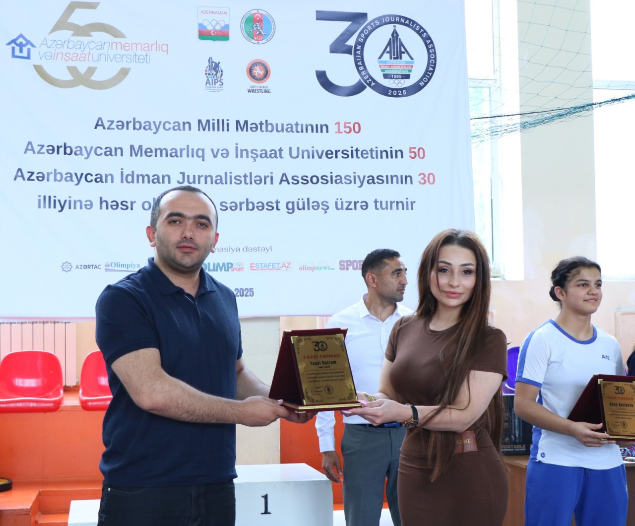 AzMİU-da sərbəst güləş turnirinə start verilib - FOTOLAR