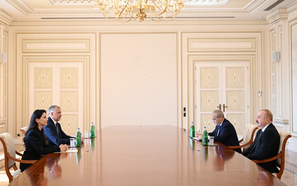 Prezident gürcüstanlı naziri qəbul etdi - FOTOLAR
