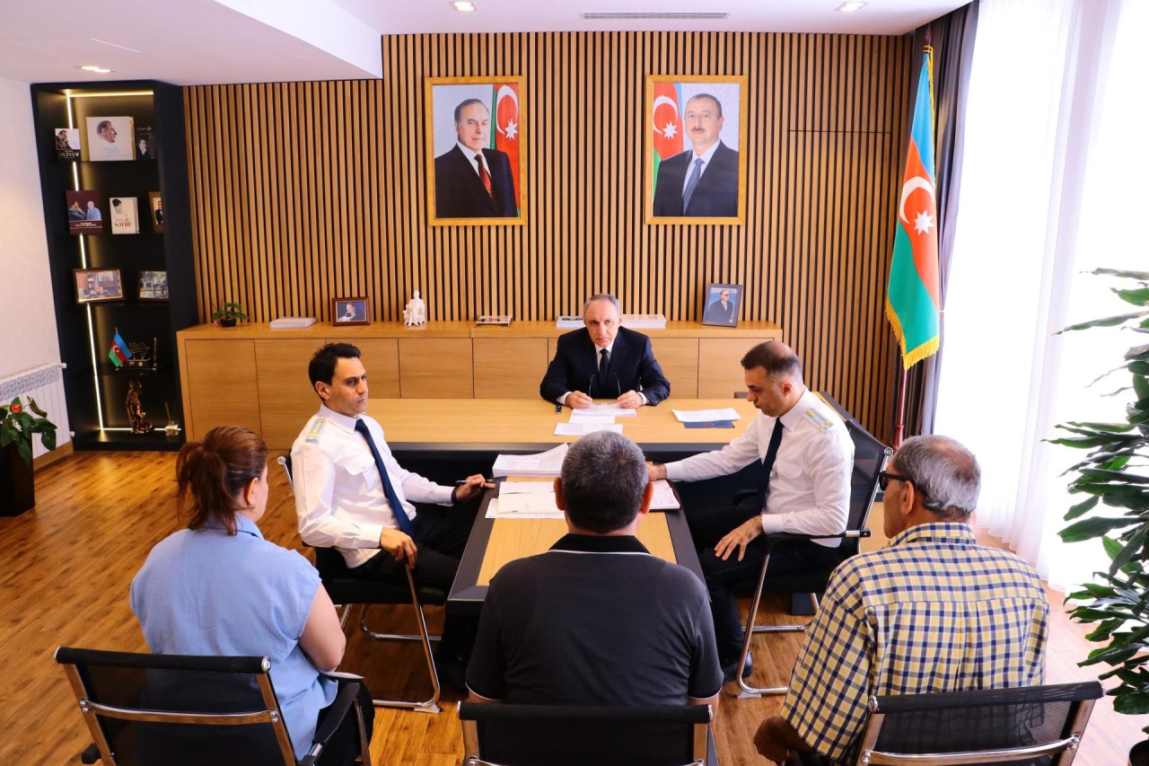 Baş prokuror vətəndaş qəbulu keçirdi - FOTO