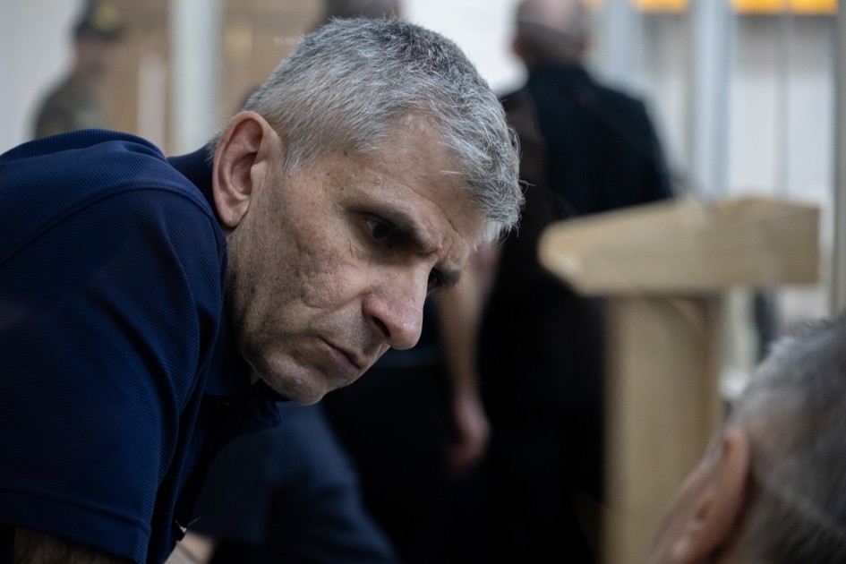 Girovluqda dünyaya gətirdiyi körpəsini ona qaytaran qadını məhkəmədə tanıdı (FOTOLAR)