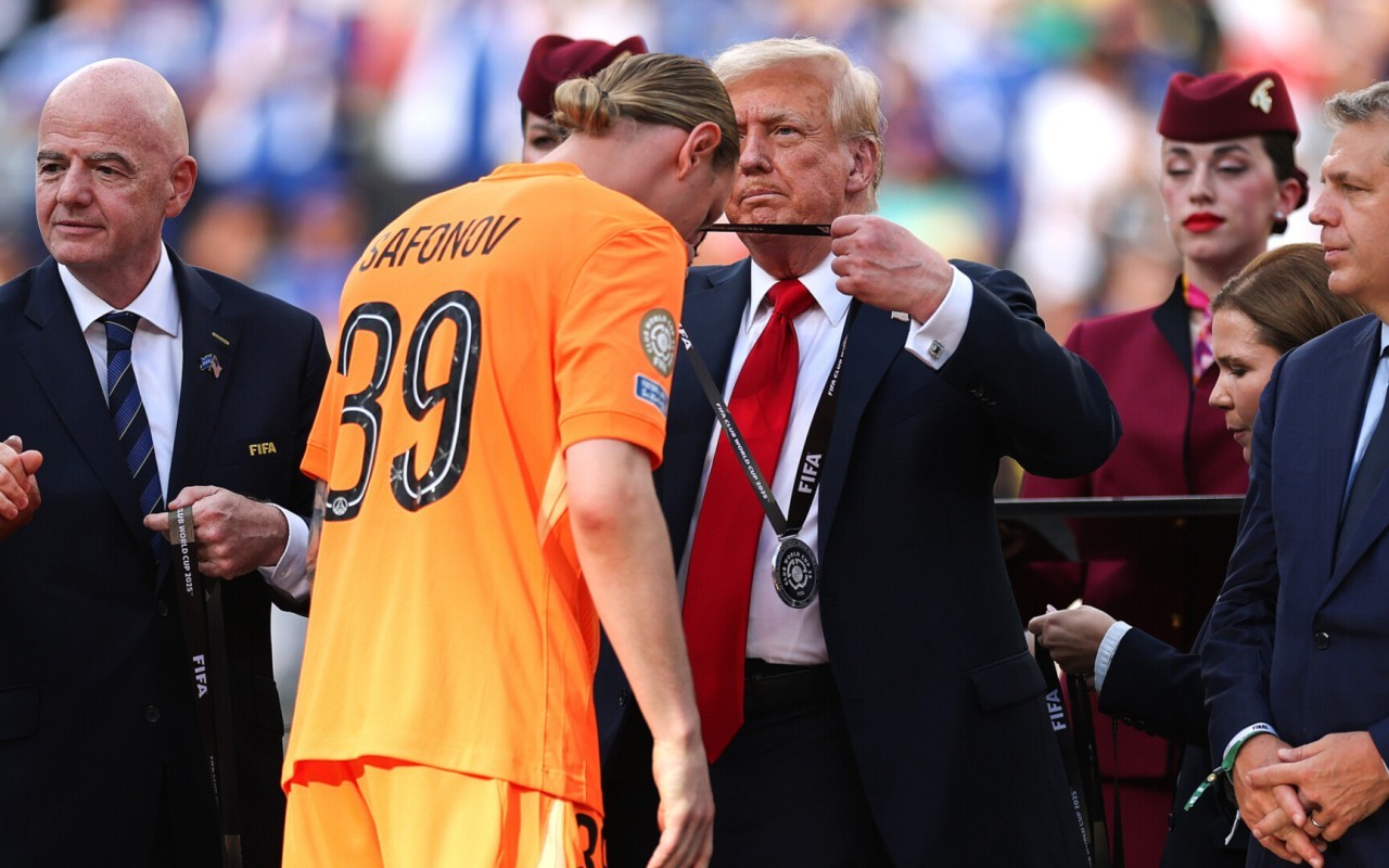 Tramp onları mükafatlandırdı - FOTOLAR