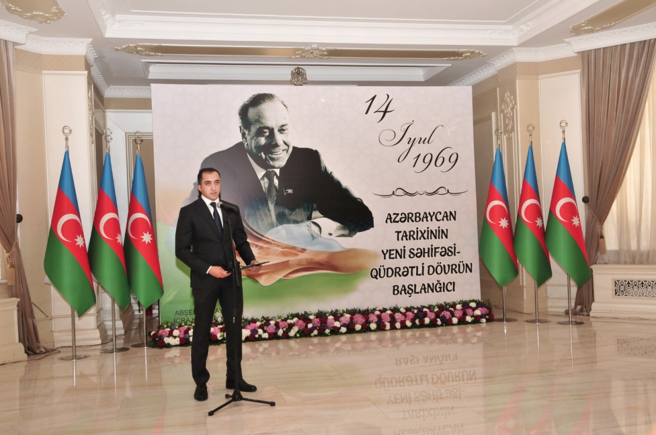 Abşeronda Heydər Əliyevə həsr olunmuş tədbir keçirilib - FOTOLAR