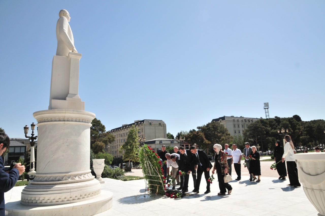 Abşeronda Heydər Əliyevə həsr olunmuş tədbir keçirilib - FOTOLAR