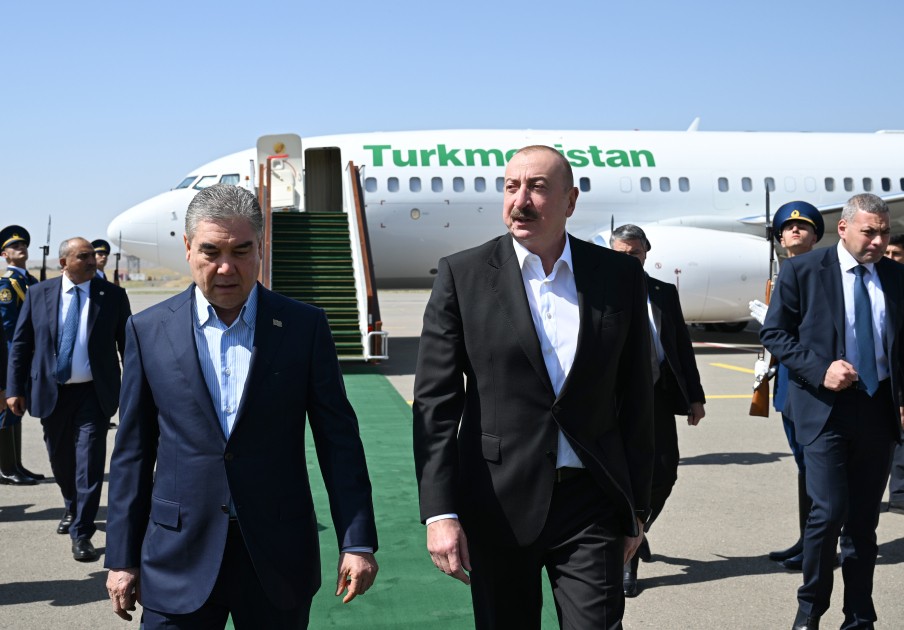 Berdiməhəmmədov Füzuliyə gəldi - FOTOLAR