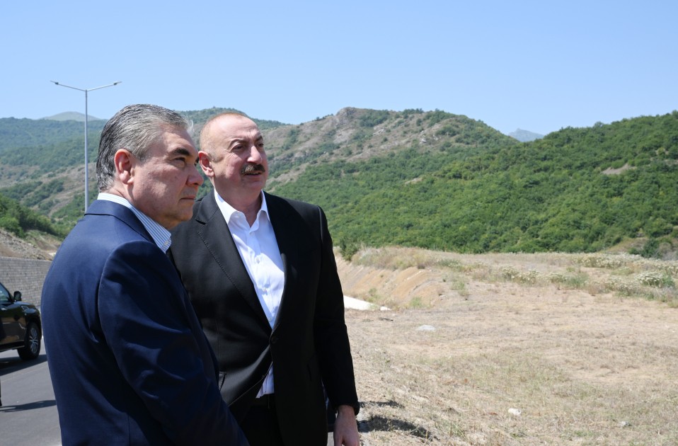 İlham Əliyev və Berdiməhəmmədov Şuşada - FOTOLAR