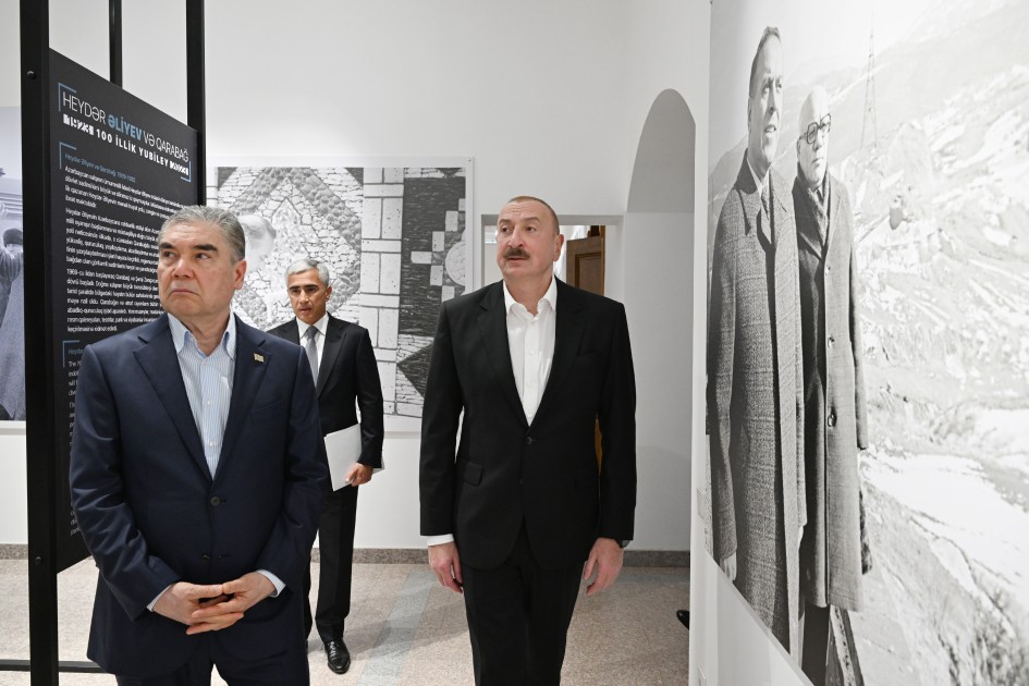 Liderlər  “Heydər Əliyev və Qarabağ” sərgisi ilə tanış oldular - FOTOLAR