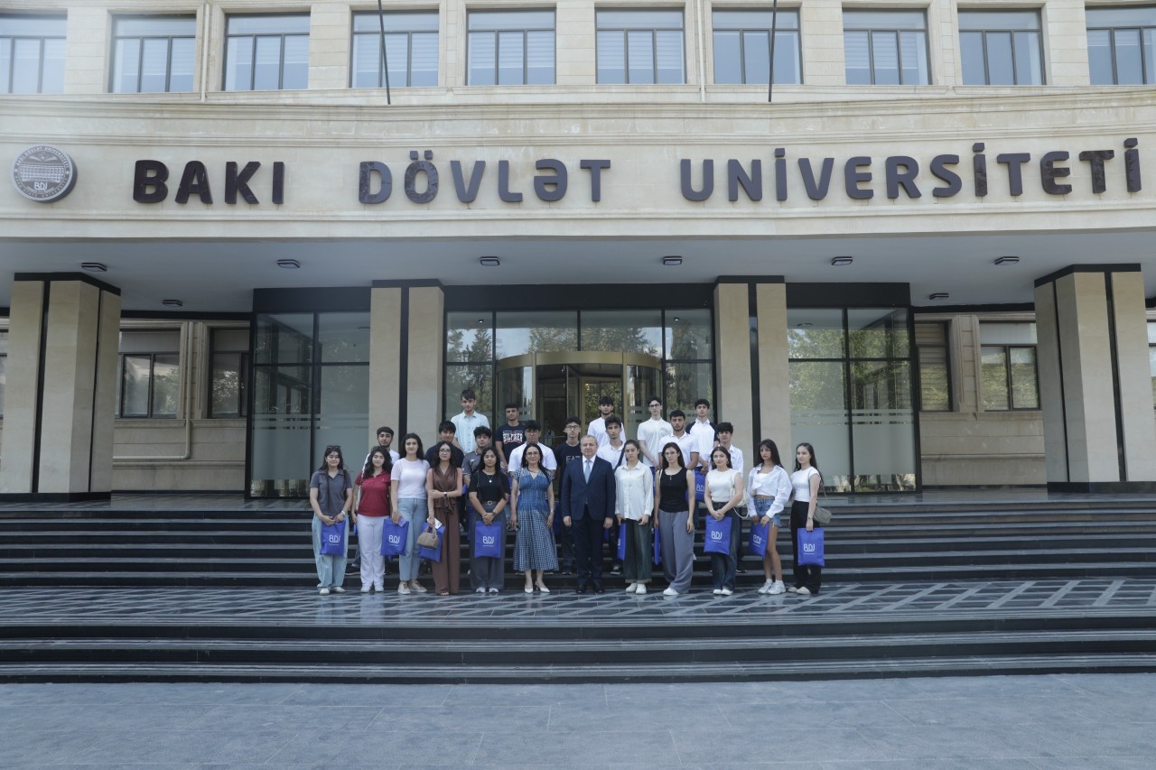 BDU-da şəhid övladları olan abituriyentlər üçün infotur keçirilib - FOTOLAR