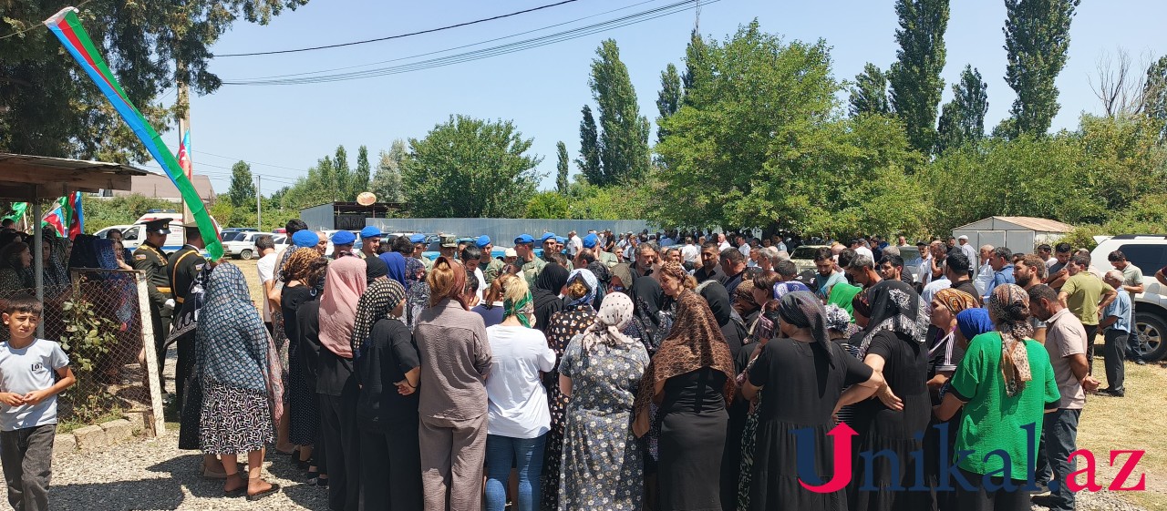 İtkin şəhidimiz dəfn olundu - YENİLƏNİB (FOTOLAR)