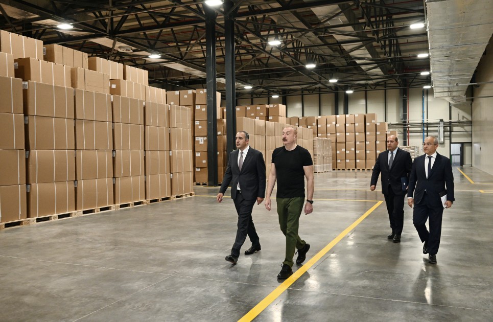 Prezident Ağdamda tütün məmulatlarının istehsalı müəssisəsinin açılışında - FOTOLAR