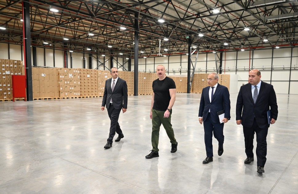 Prezident Ağdamda tütün məmulatlarının istehsalı müəssisəsinin açılışında - FOTOLAR