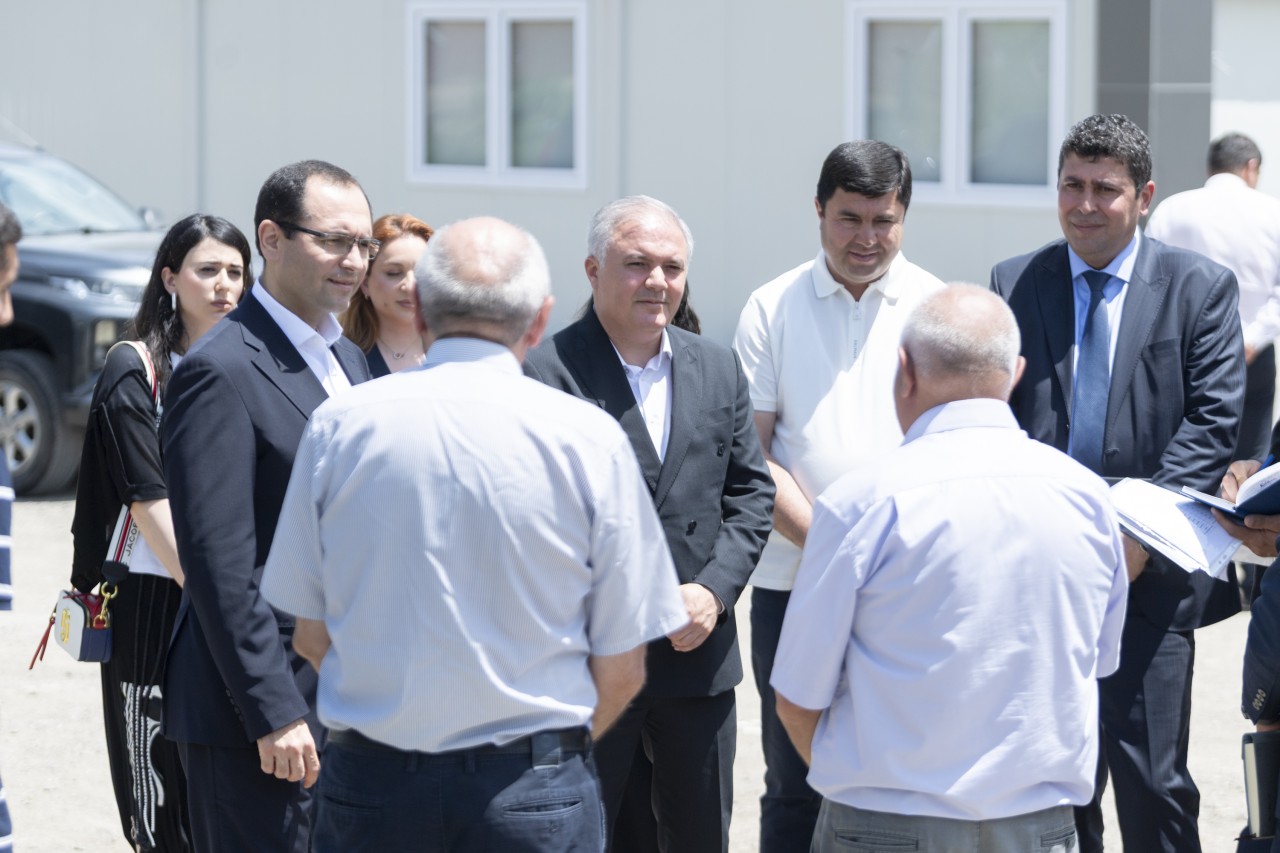 Nazir Kəlbəcərdə təsərrüfatlara baş çəkib, fermerlərlə görüşüb - FOTOLAR