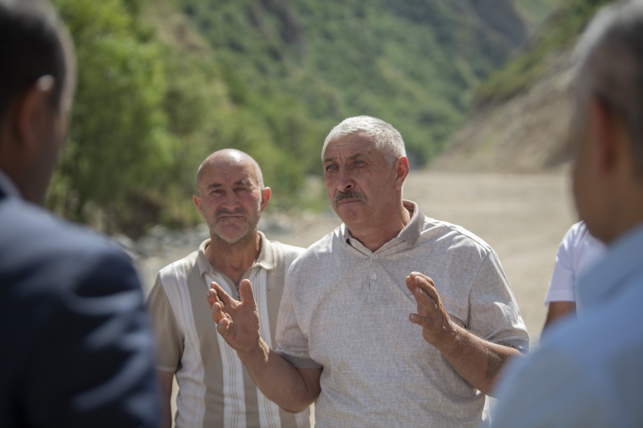 Nazir Kəlbəcərdə təsərrüfatlara baş çəkib, fermerlərlə görüşüb - FOTOLAR