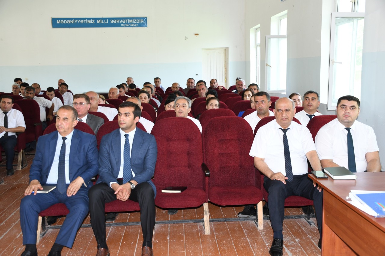 İcra başçısı Vaqif Həsənovun növbəti səyyar qəbul-görüşü keçirilib - FOTOLAR