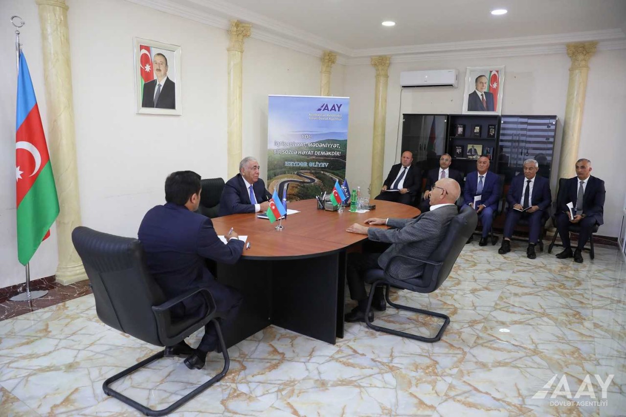 AAYDA sədri vətəndaşların problemlərini dinlədi - FOTO/VİDEO