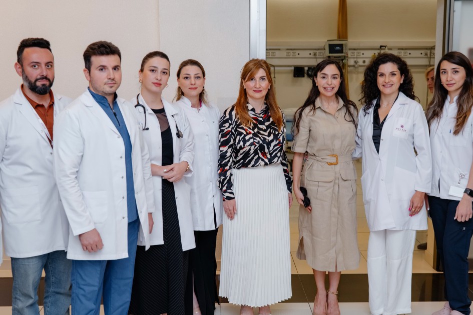 Leyla Əliyeva “Məlhəm Hospital”da olub - FOTOLAR