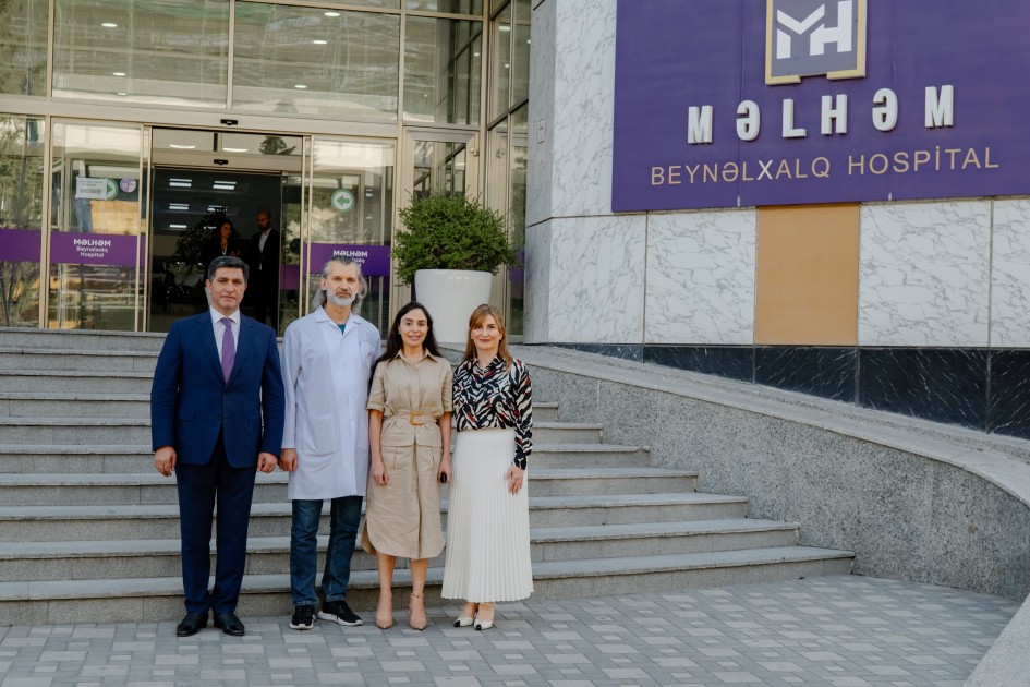 Leyla Əliyeva “Məlhəm Hospital”da olub - FOTOLAR