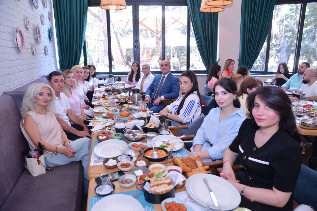 BŞTİ media nümayəndələri ilə görüş keçirdi - FOTOLAR