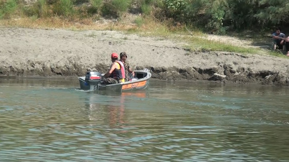 Saatlıda Araz çayında batan yeniyetmənin meyiti tapıldı - YENİLƏNİB (FOTOLAR)