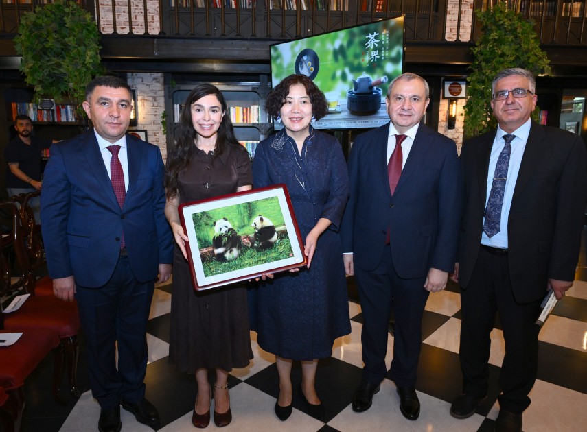 Leyla Əliyeva “Tanımadığımız Konfutsi” adlı gecədə - FOTOLAR