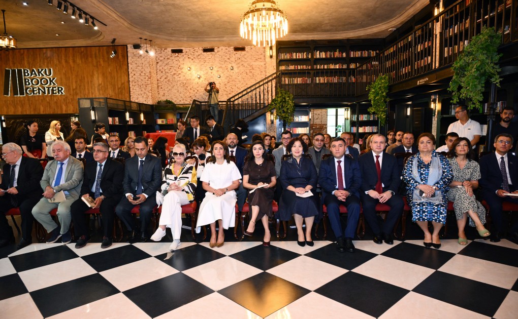 Leyla Əliyeva “Tanımadığımız Konfutsi” adlı gecədə - FOTOLAR