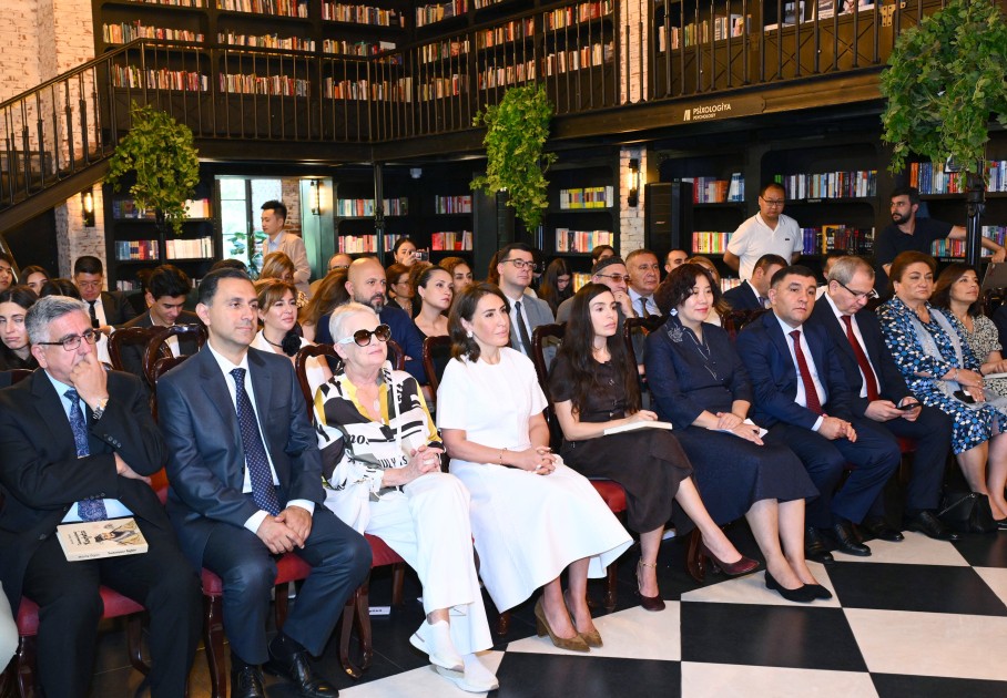 Leyla Əliyeva “Tanımadığımız Konfutsi” adlı gecədə - FOTOLAR