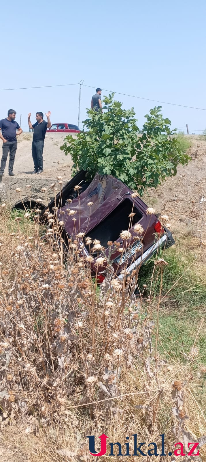 Goranboyda "Niva" aşıb, xəsarət alan var - FOTO