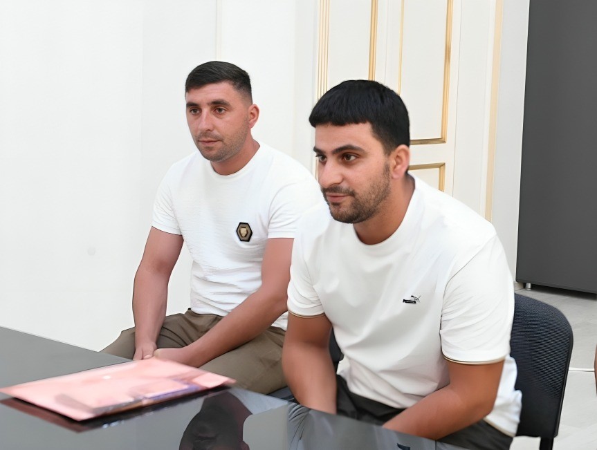 Komitə sədri keçmiş məcburi köçkünlərin müraciətlərini dinlədi - FOTOLAR