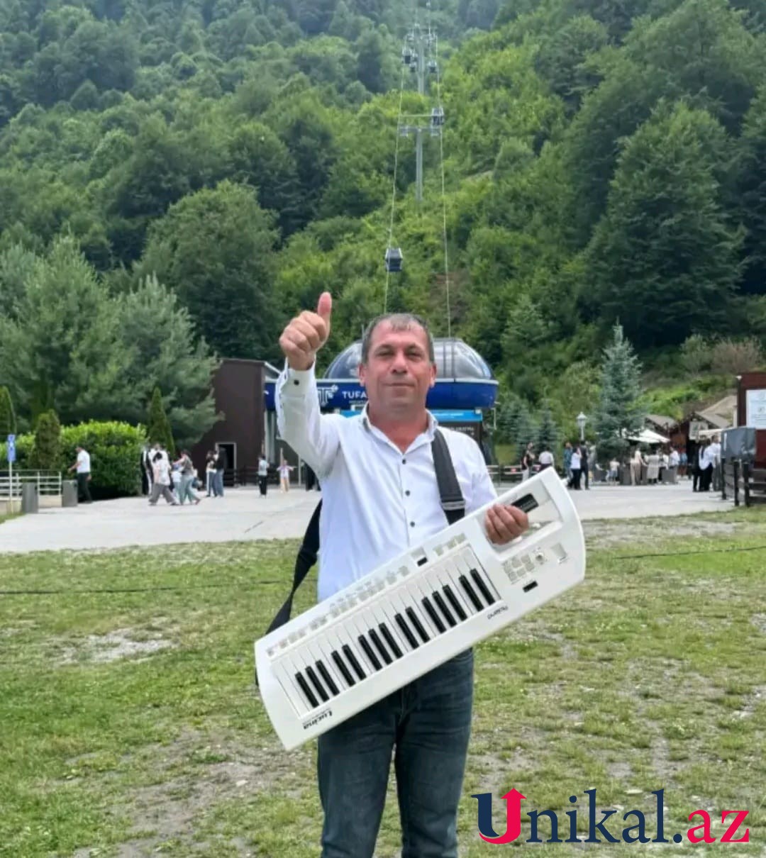 Azərbaycanda musiqiçini maşın vurub öldürdü - FOTO
