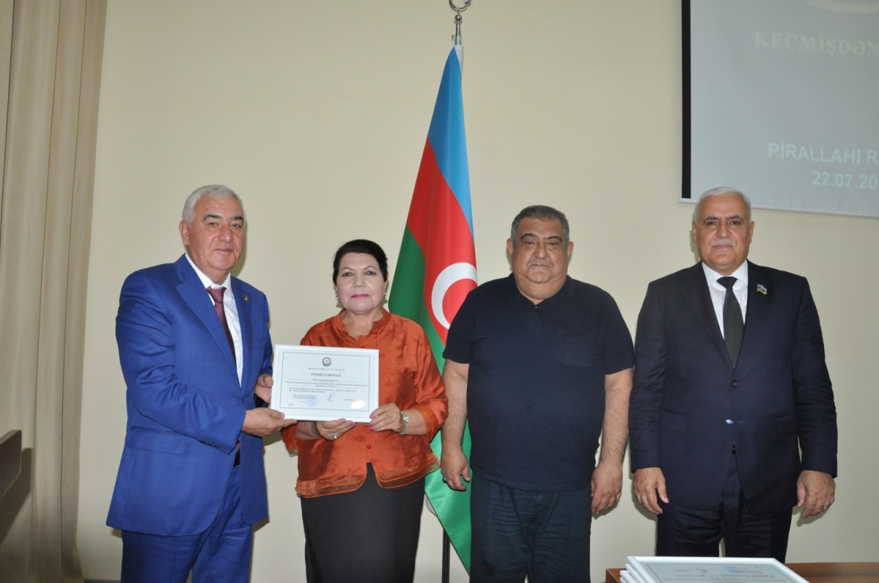 Pirallahı rayonunda “Milli Mətbuat Günü”nə həsr olunmuş konfrans keçirilib - FOTOLAR