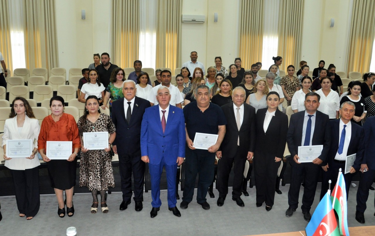 Pirallahı rayonunda “Milli Mətbuat Günü”nə həsr olunmuş konfrans keçirilib - FOTOLAR