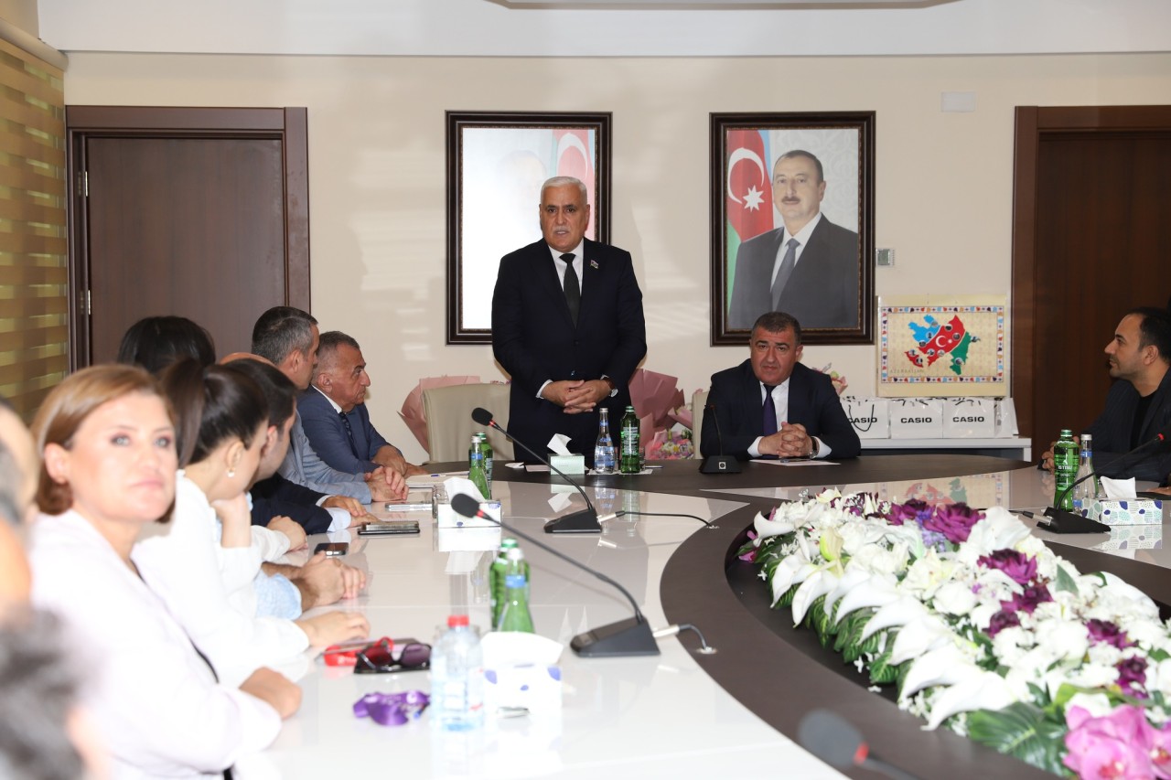 Xətai RİH jurnalistləri mükafatlandırdı - FOTOLAR