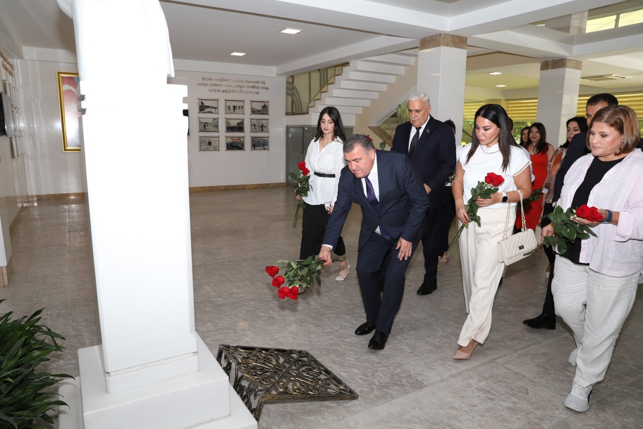 Xətai RİH jurnalistləri mükafatlandırdı - FOTOLAR