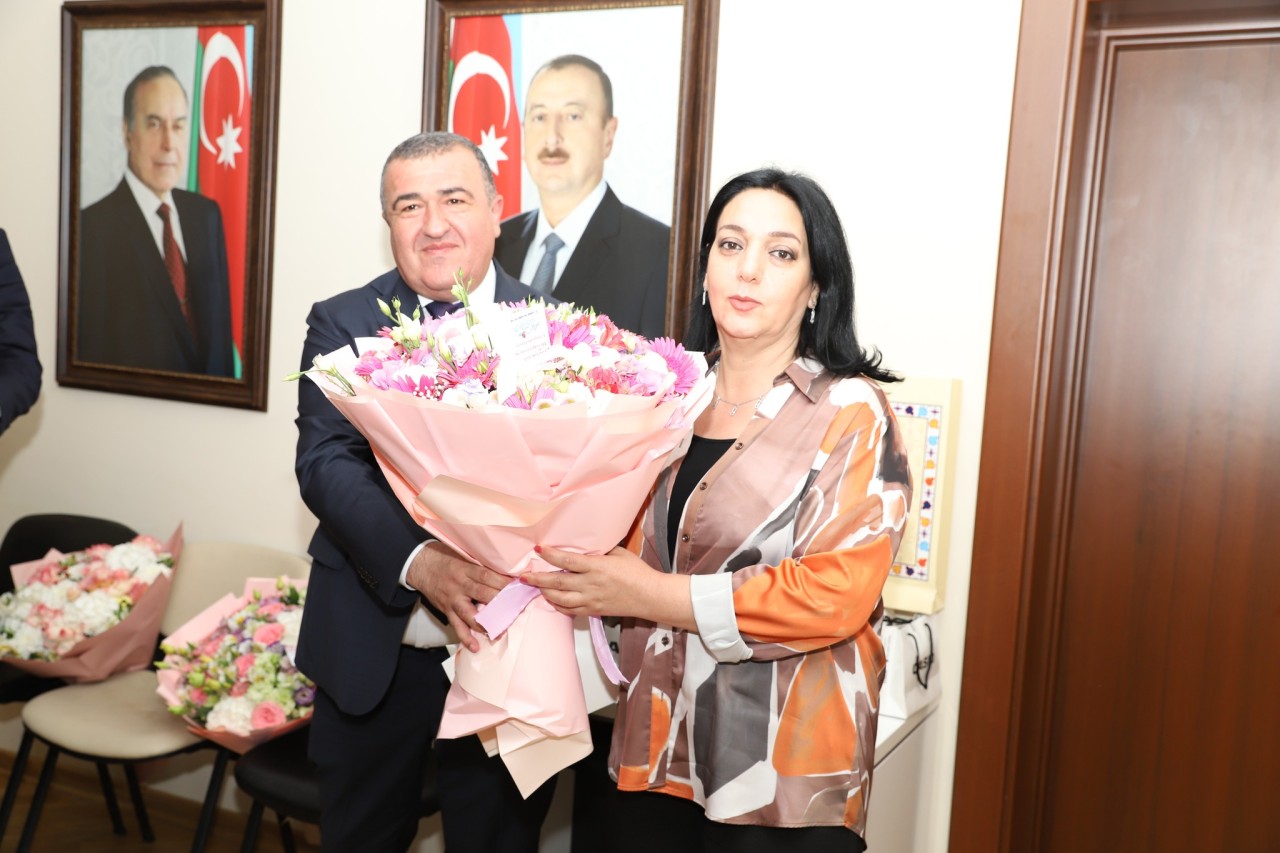 Xətai RİH jurnalistləri mükafatlandırdı - FOTOLAR