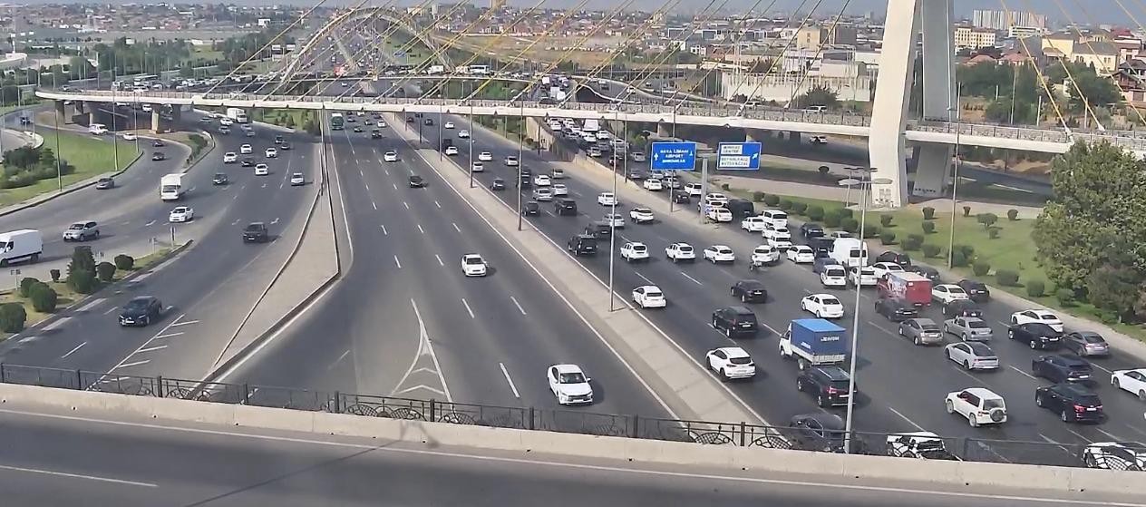 "Koroğlu" körpüsünün üzərində qəza - FOTOLAR