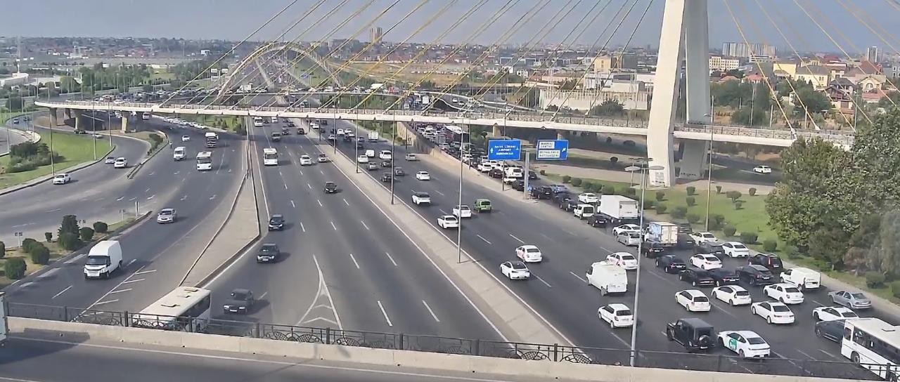 "Koroğlu" körpüsünün üzərində qəza - FOTOLAR