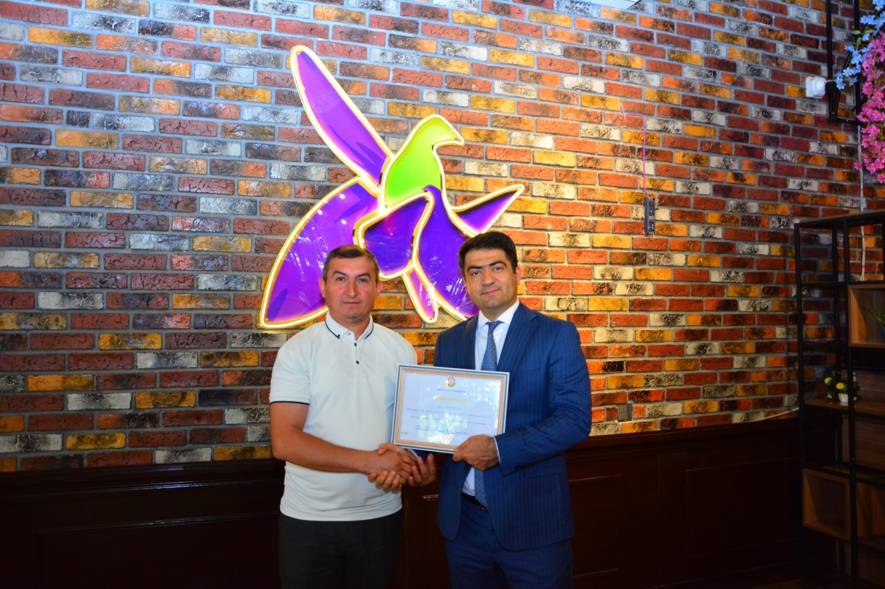 Seymur Orucov jurnalistləri mükafatlandırdı - FOTOLAR