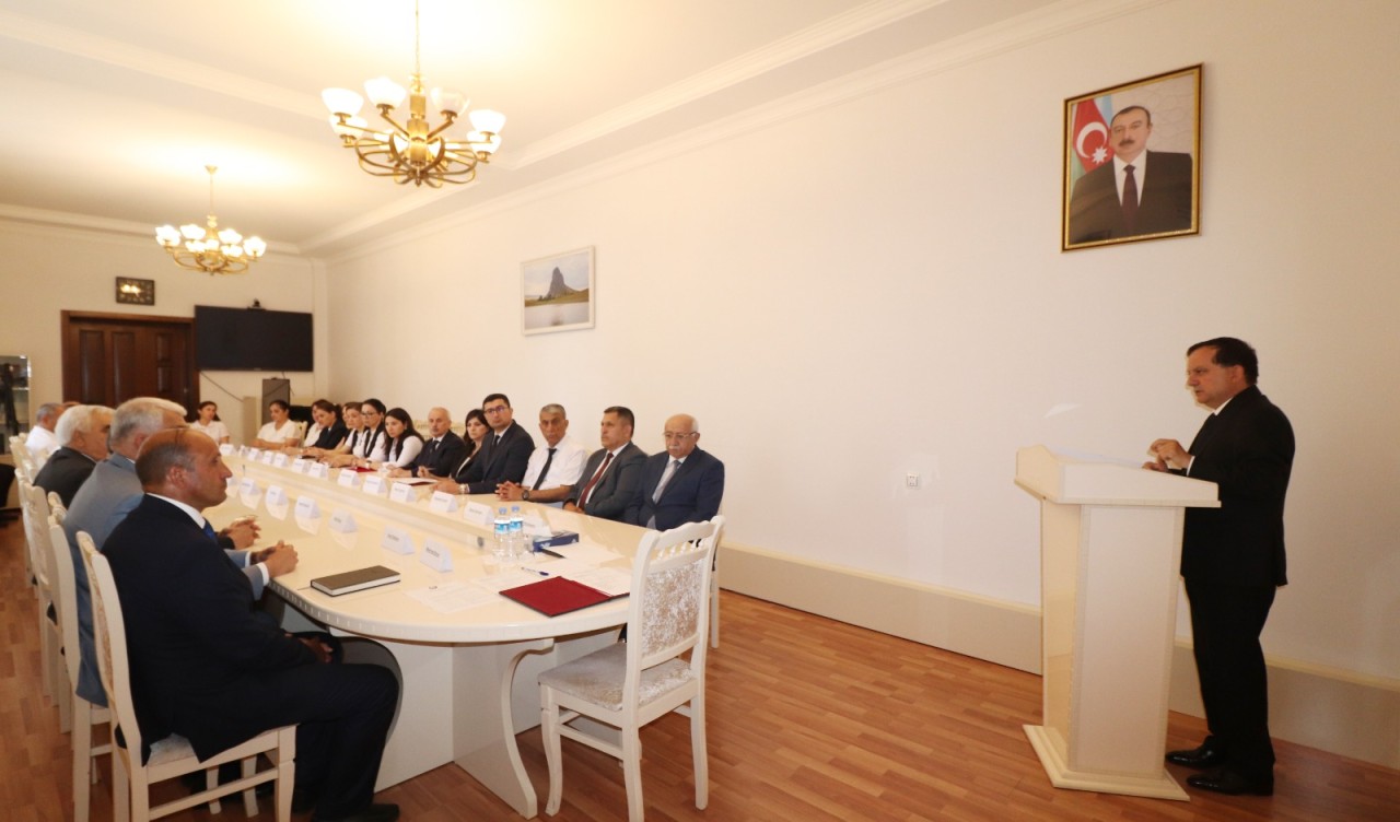 Rəcəb Babaşov bir qrup jurnalisti təltif etdi - FOTOLAR