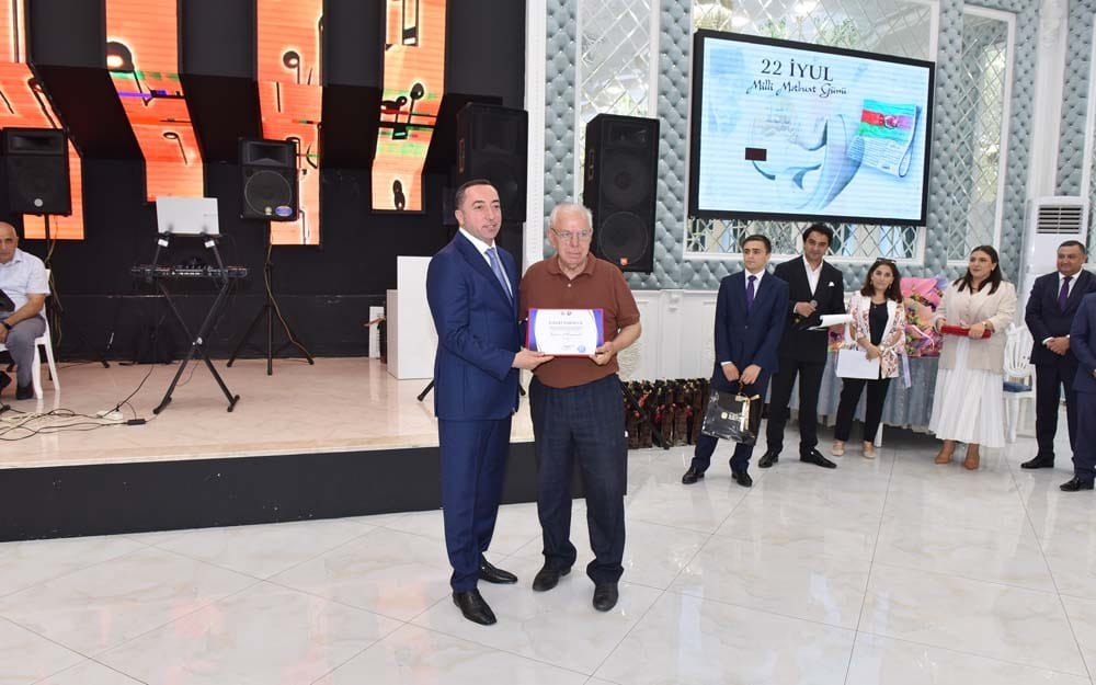 Sumqayıtda Milli Mətbuatın 150 illik yubileyi münasibətilə tədbir keçirilib - FOTOLAR