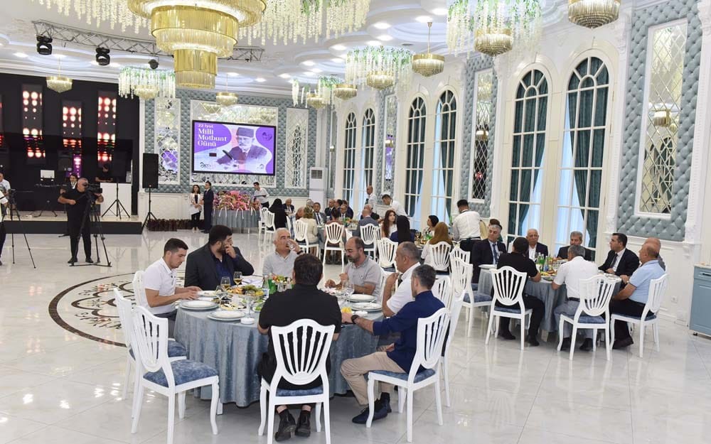 Sumqayıtda Milli Mətbuatın 150 illik yubileyi münasibətilə tədbir keçirilib - FOTOLAR