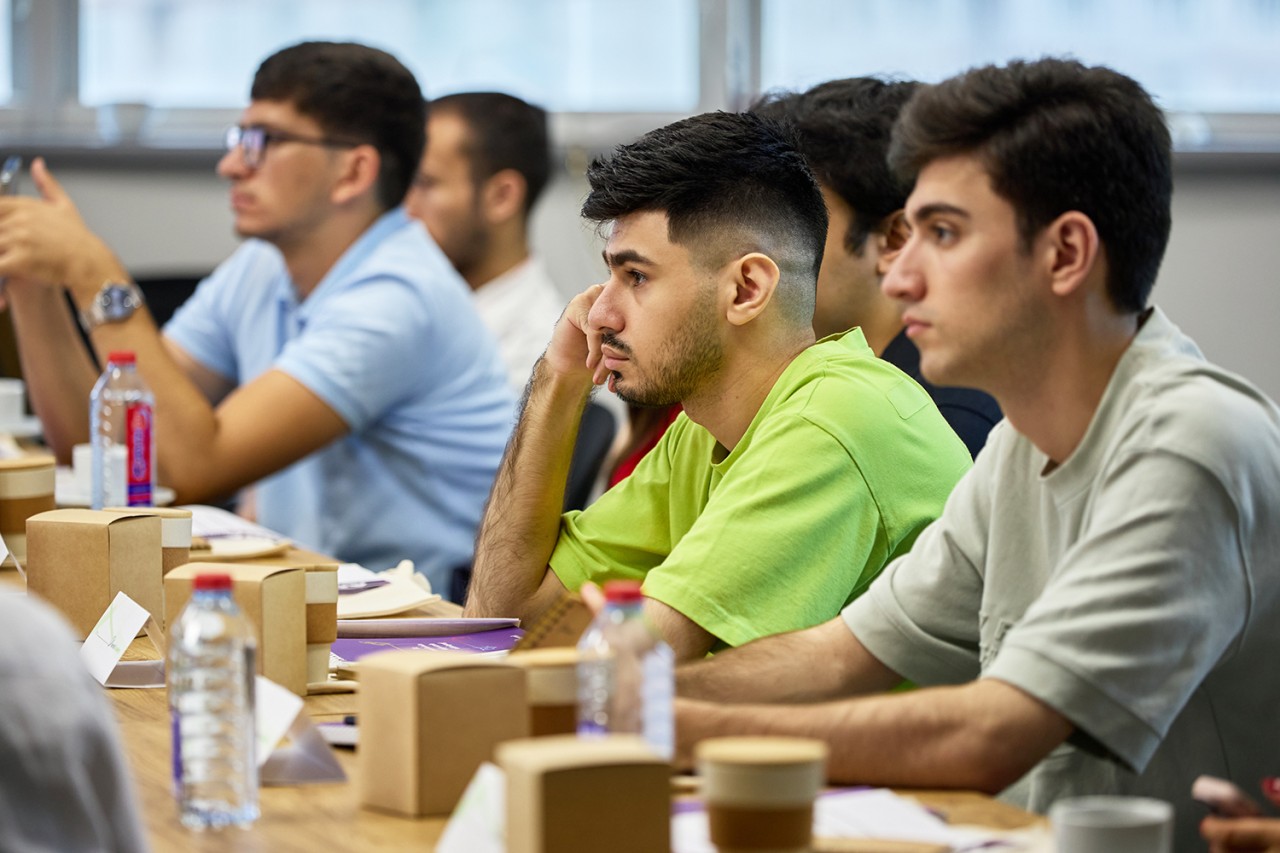 "Azercell" gənclər üçün “DataMinds Bootcamp” proqramına start verdi - FOTOLAR