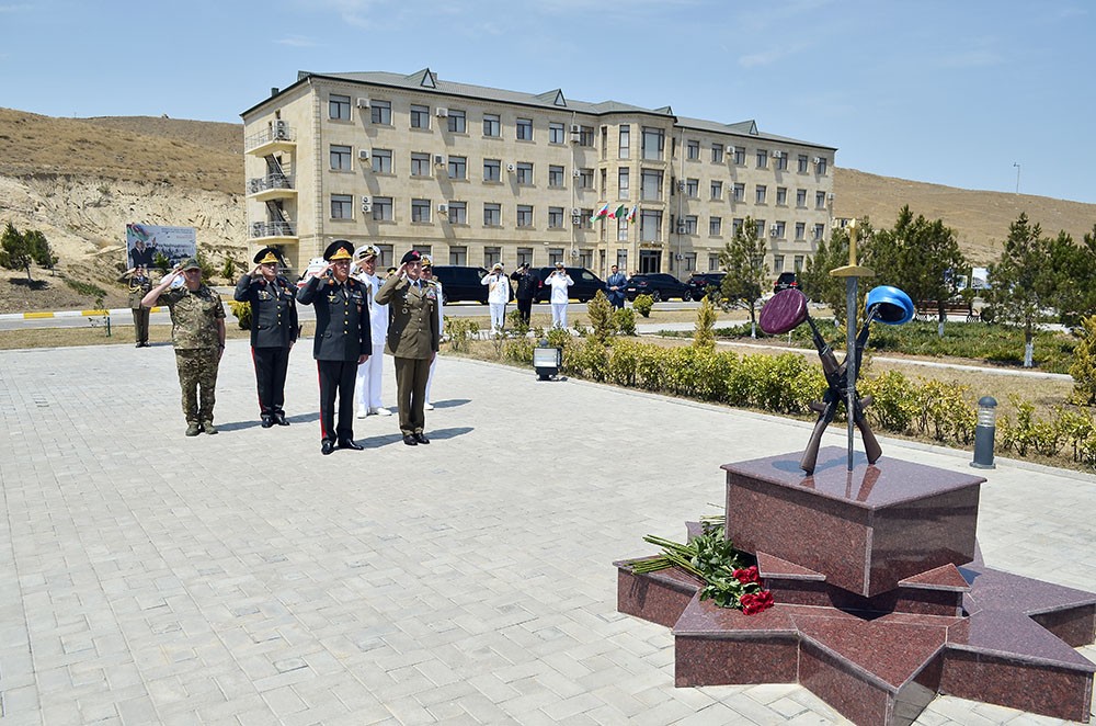 Azərbaycan və İtaliyanın Baş Qərargah rəisləri görüşdü - VİDEO (FOTOLAR)