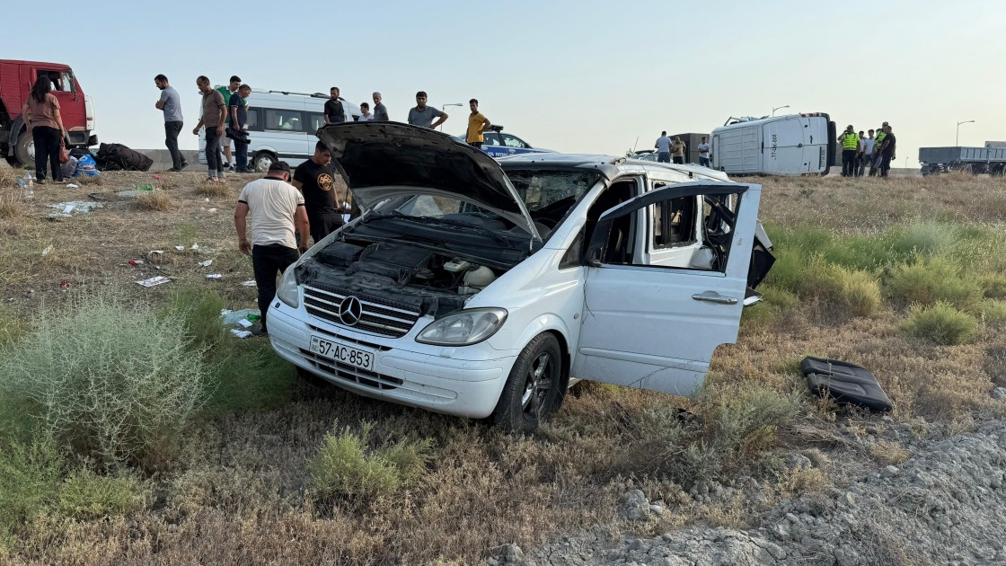 Ucarda yol qəzası oldu - Xeyli sayda yaralı var (FOTOLAR)