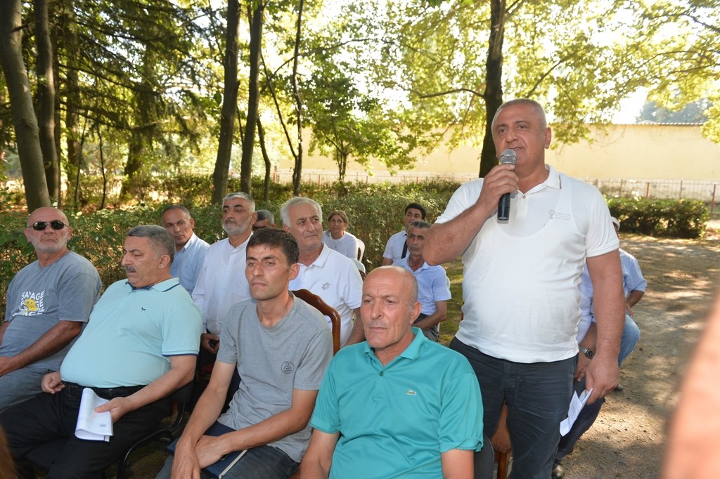 Taleh Qaraşov sakinlərin problemlərini dinlədi - FOTOLAR
